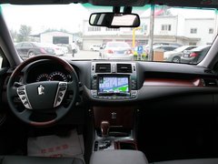 2012款 3.0L 自动 V6 Royal Saloon