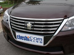 2012款 3.0L 自动 V6 Royal Saloon