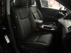 2012款 3.0L 自动 V6 Royal Saloon