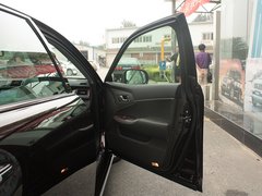 2012款 3.0L 自动 V6 Royal Saloon