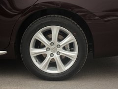 2012款 3.0L 自动 V6 Royal Saloon