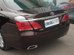 2012款 3.0L 自动 V6 Royal Saloon