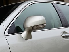 2012款 2.5L 自动 V6 Royal Saloon 尊贵版