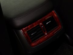 2012款 2.5L 自动 V6 Royal Saloon 尊贵版