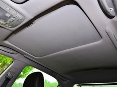 2012款 2.5L 自动 V6 Royal Saloon 尊贵版