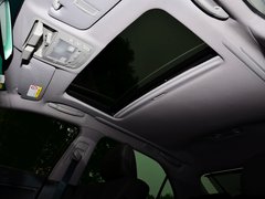 2012款 2.5L 自动 V6 Royal Saloon 尊贵版