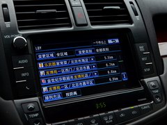 一汽丰田  2.5L 自动 中控台中央特写