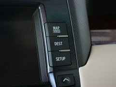 2012款 2.5L 自动 V6 Royal导航版