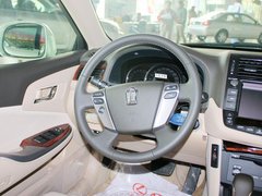 2012款 2.5L 自动 V6 Royal导航版
