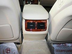 2012款 2.5L 自动 V6 Royal导航版