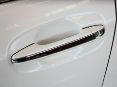 2012款 2.5L 自动 V6 Royal真皮版
