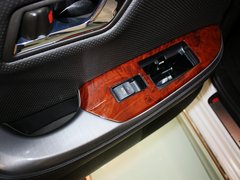 2012款 2.5L 自动 V6 Royal真皮版