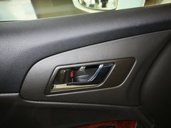 2012款 2.5L 自动 V6 Royal真皮版