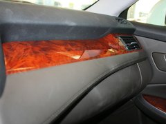 2012款 2.5L 自动 V6 Royal真皮版