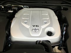 2012款 2.5L 自动 V6 Royal真皮版