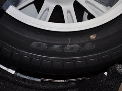 2012款 2.4L CVT 标准版 7座