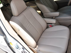2012款 2.4L CVT 标准版 7座