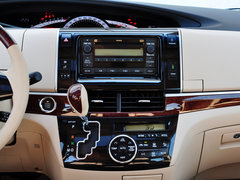 2012款 2.4L CVT 标准版 7座