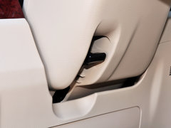 2012款 2.4L CVT 标准版 7座