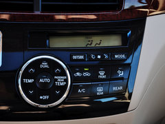 2012款 2.4L CVT 标准版 7座