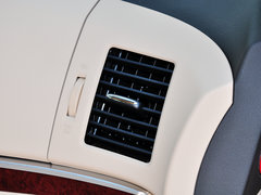 2012款 2.4L CVT 标准版 7座