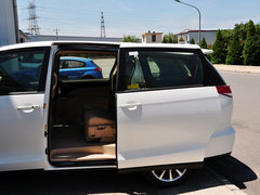 2012款 2.4L CVT 标准版 7座