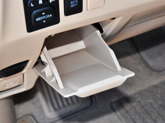 2012款 2.4L CVT 标准版 7座