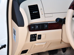 2012款 2.4L CVT 标准版 7座