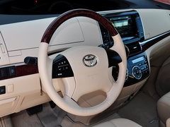 2012款 2.4L CVT 标准版 7座