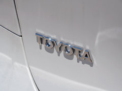2012款 2.4L CVT 标准版 7座