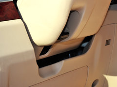 2012款 2.4L CVT 豪华版 7座