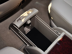 2012款 2.4L CVT 豪华版 7座