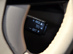 2012款 2.4L CVT 豪华版 7座