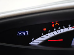 2012款 2.4L CVT 豪华版 7座