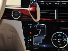 2012款 2.4L CVT 豪华版 7座