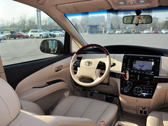 2012款 2.4L CVT 豪华版 7座