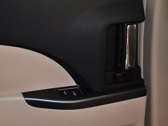 2012款 2.4L CVT 豪华版 7座