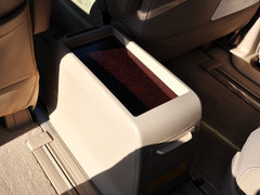 2012款 2.4L CVT 豪华版 7座