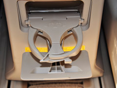 2012款 2.4L CVT 豪华版 7座