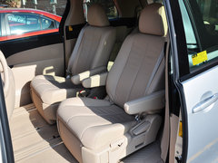 2012款 2.4L CVT 豪华版 7座