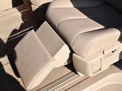 2012款 2.4L CVT 豪华版 7座
