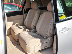 2012款 2.4L CVT 豪华版 7座