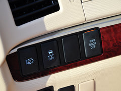 2012款 2.4L CVT 豪华版 7座
