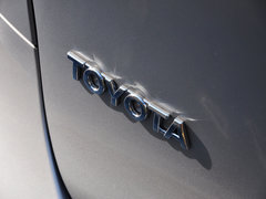 2012款 2.4L CVT 豪华版 7座
