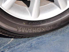 2012款 2.4L CVT 豪华版 7座