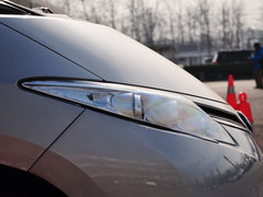 2012款 2.4L CVT 豪华版 7座