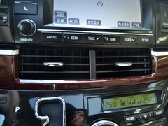 2012款 2.4L CVT 豪华版 7座