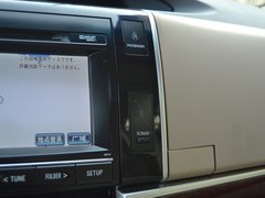 2012款 2.4L CVT 豪华版 7座