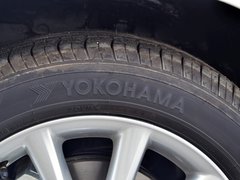 2012款 2.4L CVT 豪华版 7座