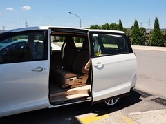 2012款 3.5L 自动 豪华版 7座